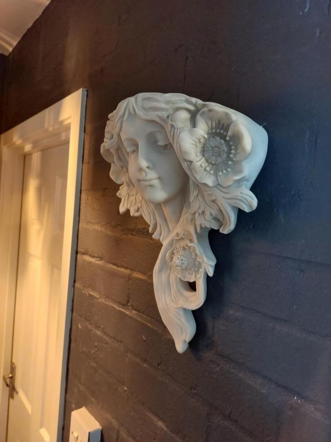 Romeo & Juliet'S With Private Parking Apartment Stratford-upon-Avon Ngoại thất bức ảnh